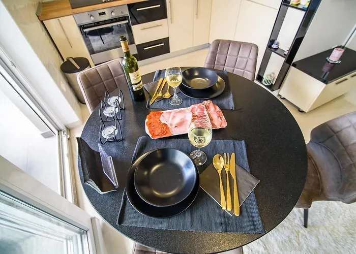 Lorena Luxury Apartman *