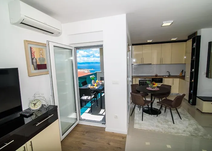 Lorena Luxury Apartment Makarska